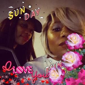 Meet your Posher, Cynthia